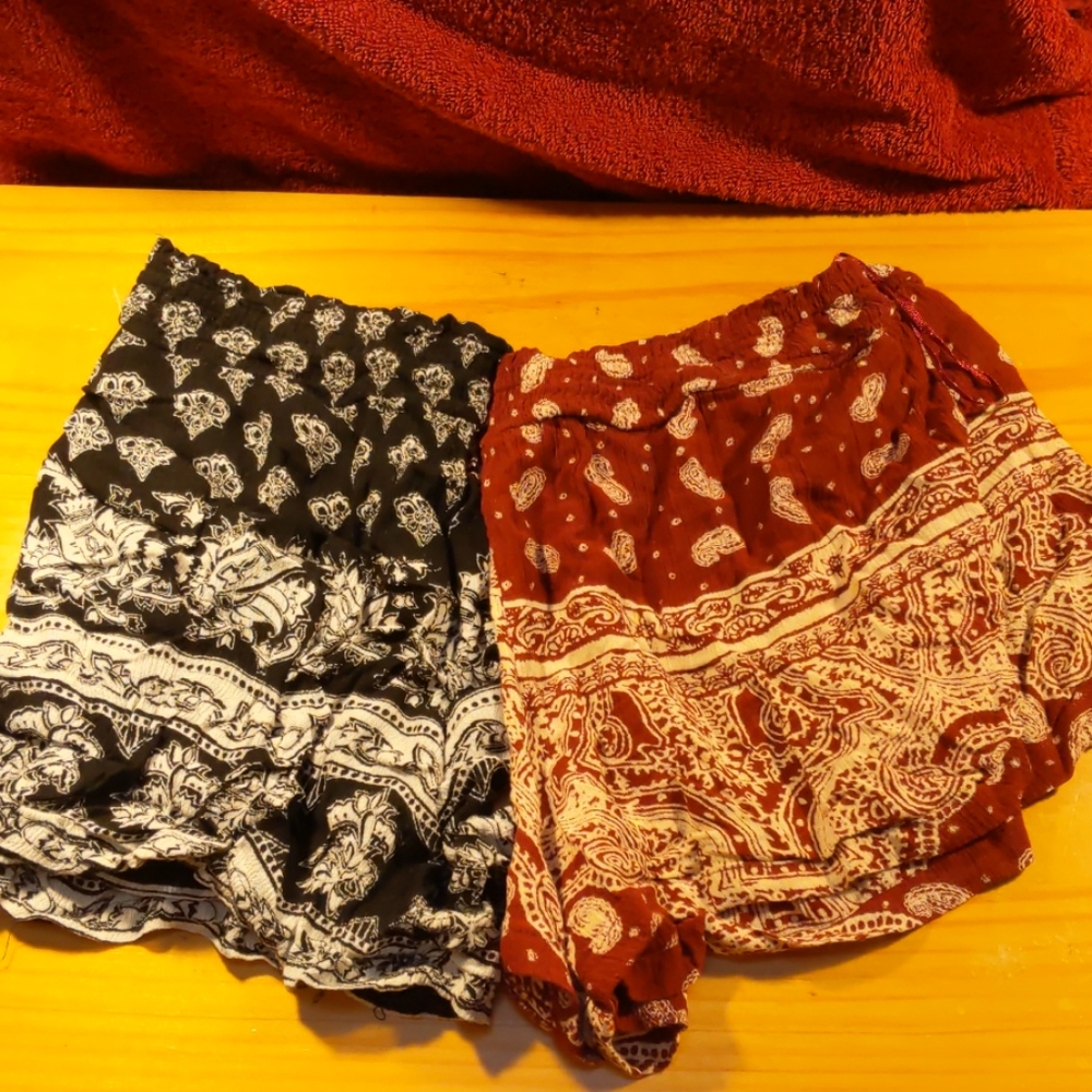 Lot of 2 Angie Shorts